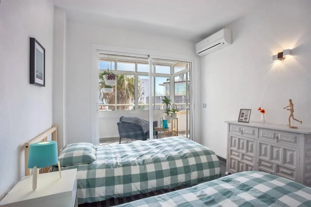 Apartment Puertosol 33 - 2 Bed Apartment, Beach Puerto Marina Benalmadena Spain